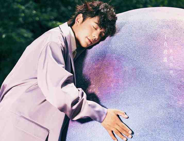 众星为泸定地震祈福，丁真 戚薇发文，四川消防已赶往泸定县救援休闲区蓝鸢梦想 - Www.slyday.coM