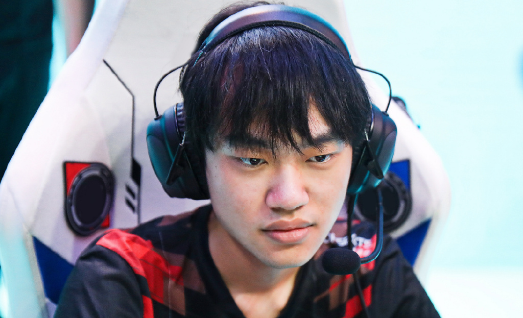 离谱!外媒评选S12最强选手Top20,RNG无一人上榜休闲区蓝鸢梦想 - Www.slyday.coM 离谱!外媒评选S12最强选手Top20,RNG无一人上榜休闲区蓝鸢梦想 - Www.slyday.coM