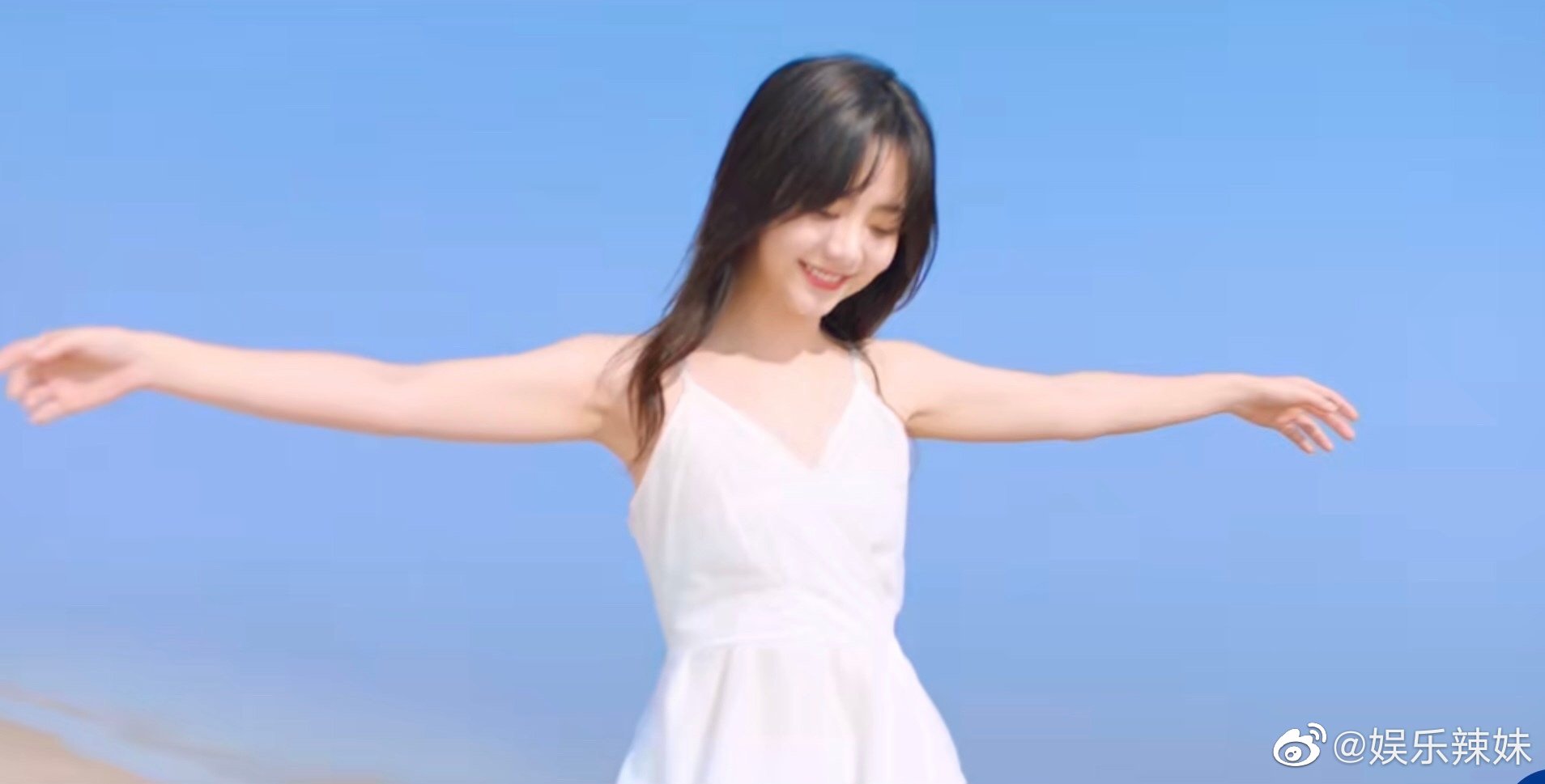 新一波奶凶脸表情包get！头发梳成大人模样，奶凶奶凶吓死了