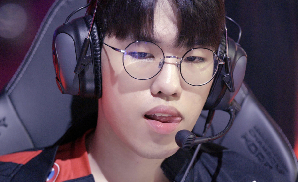 离谱!外媒评选S12最强选手Top20,RNG无一人上榜休闲区蓝鸢梦想 - Www.slyday.coM 离谱!外媒评选S12最强选手Top20,RNG无一人上榜休闲区蓝鸢梦想 - Www.slyday.coM