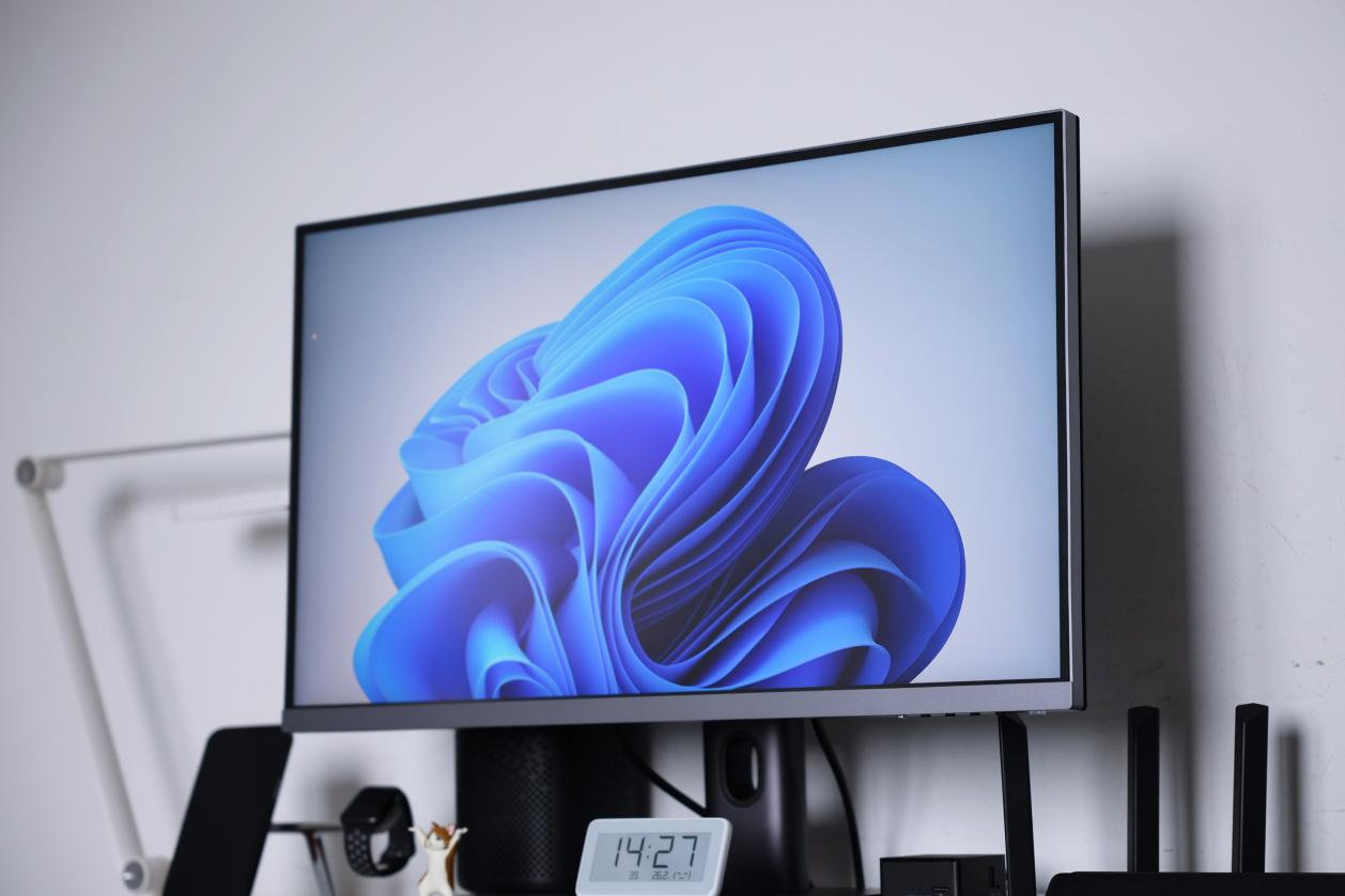 小米显示器27英寸4k版体验定位创作者不贵很值