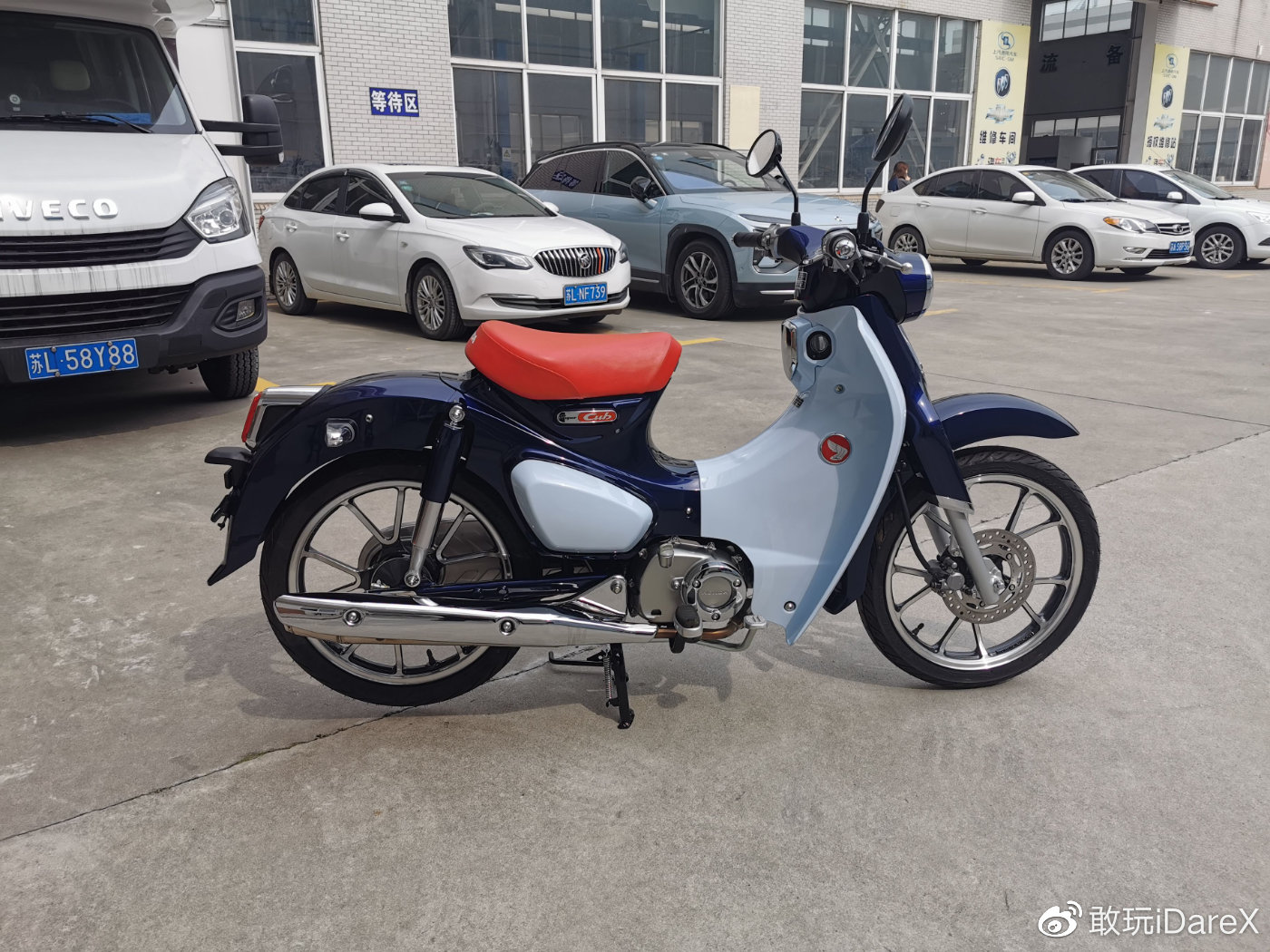 最豪华的本田幼兽supercubc125