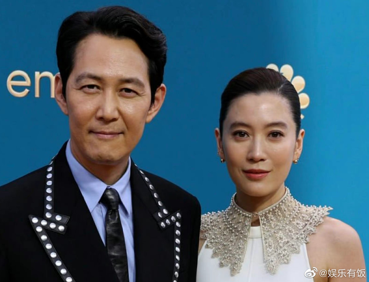 李政宰和女友林世玲红毯照曝光后