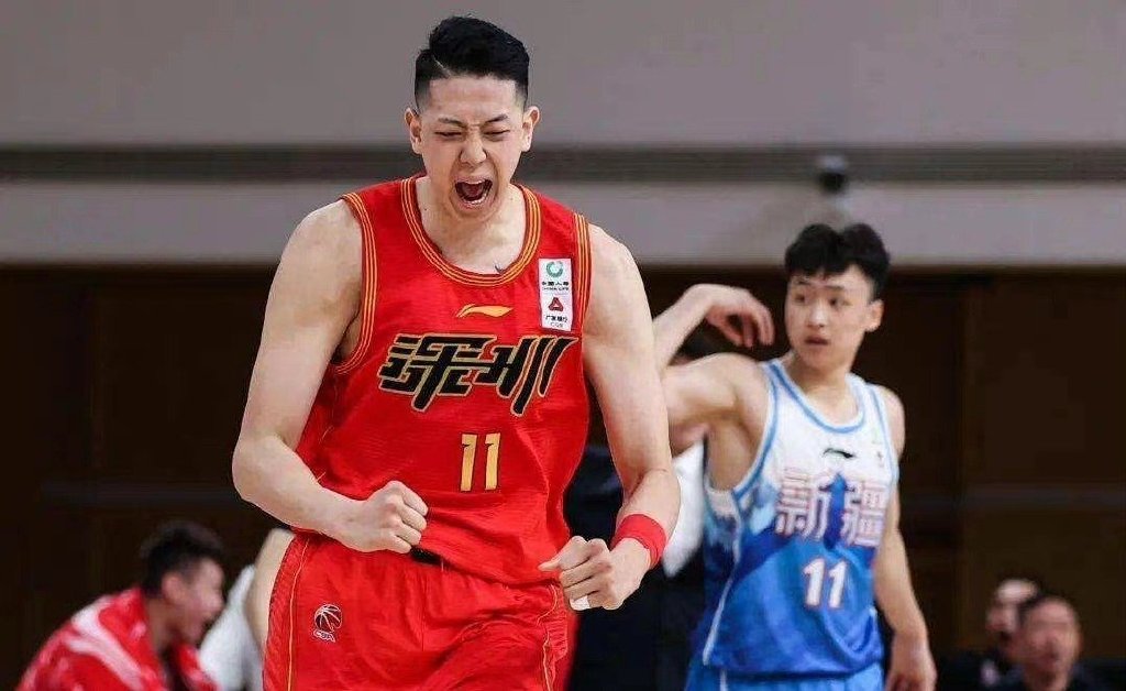 CBA国手们:徐杰B类合同续约五年,沈梓捷顶薪两年顶薪续约|沈梓捷|徐杰|CBA_新浪新闻