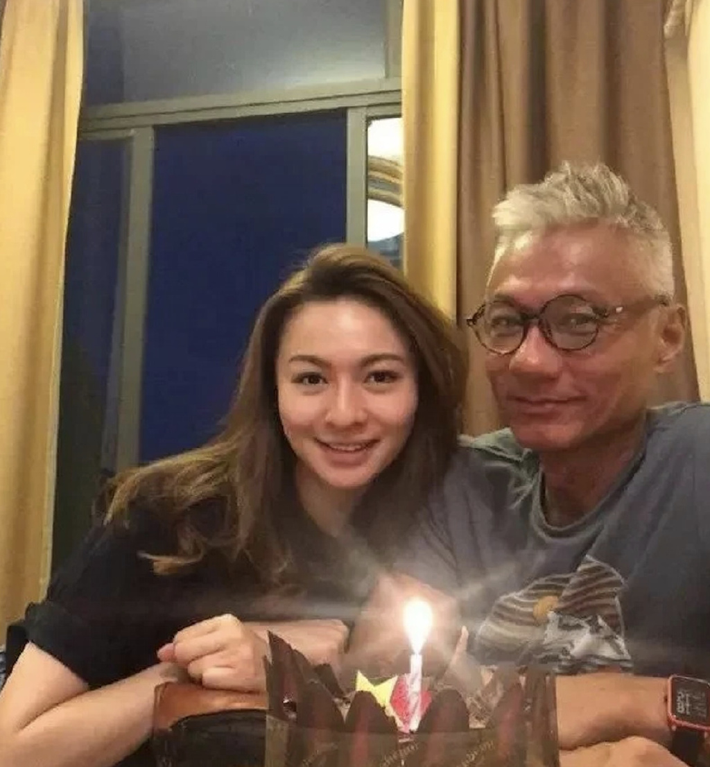 港姐冠军父亲被指曾家暴，两任妻子态度各不同，儿子隔空力挺父亲|林俊贤|林钰洧|陈志敏_新浪新闻