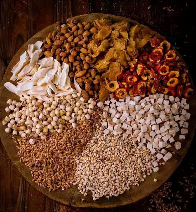 人到中年,为什么有的人容易生病,有的人却一直很健康?休闲区蓝鸢梦想 - Www.slyday.coM 人到中年,为什么有的人容易生病,有的人却一直很健康?休闲区蓝鸢梦想 - Www.slyday.coM