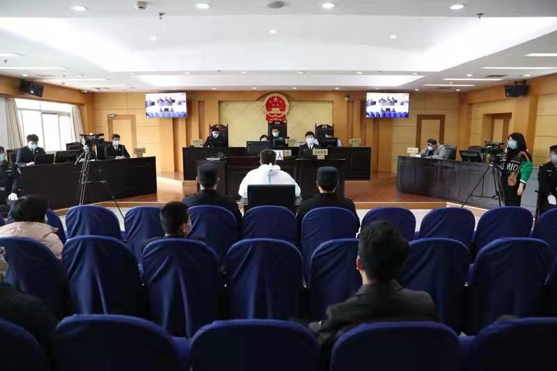 北京平谷法院院长开庭审理一起职务犯罪案件