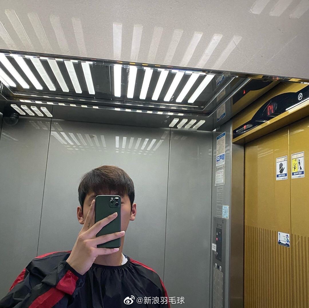 崔率圭——一个热衷于自拍的男子