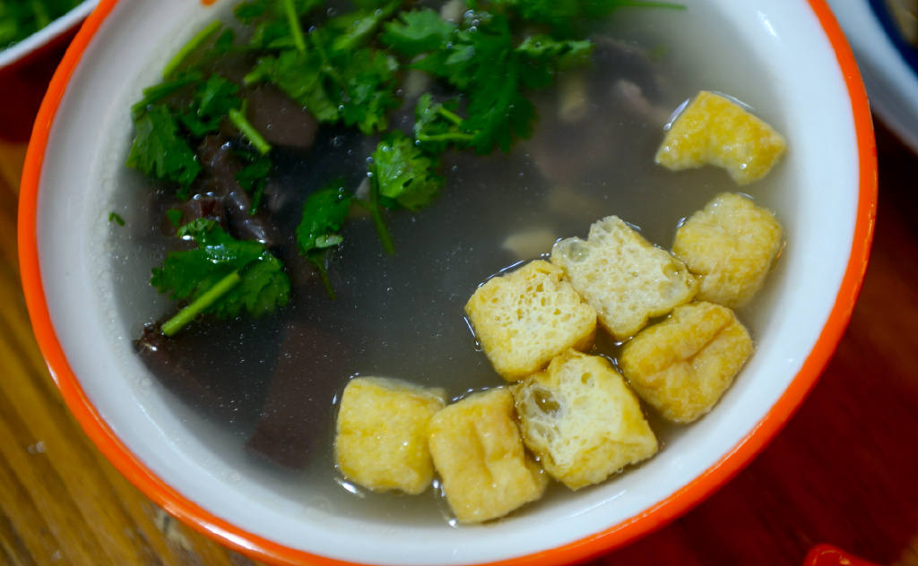 在咱济南，就应该这样贴秋膘！休闲区蓝鸢梦想 - Www.slyday.coM