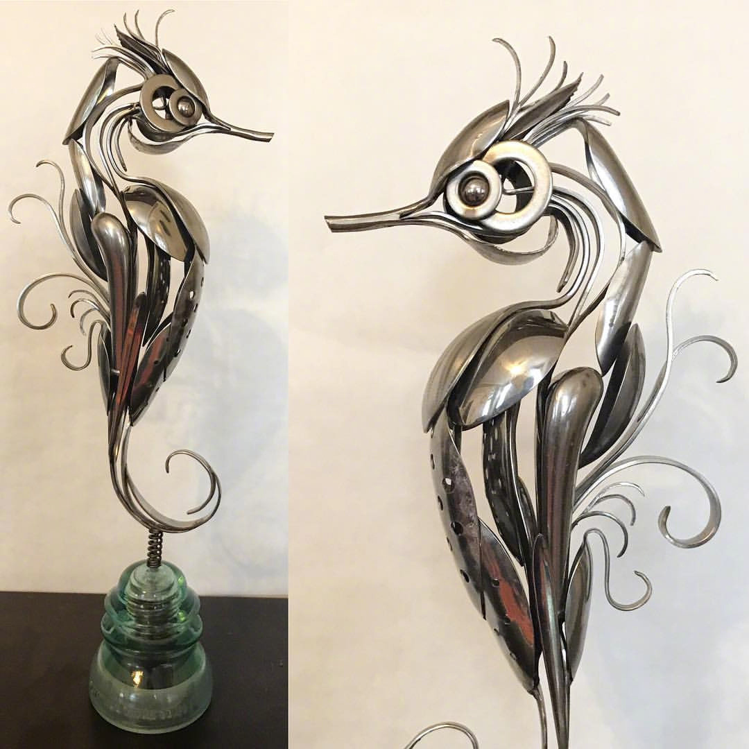 艺术家mattwilson的作品远看是金属工艺品