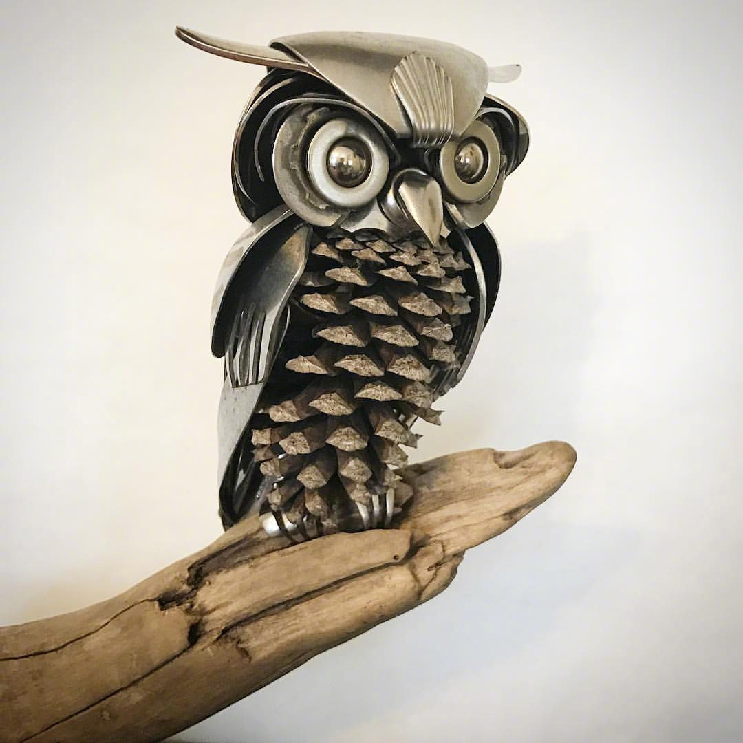 艺术家mattwilson的作品远看是金属工艺品