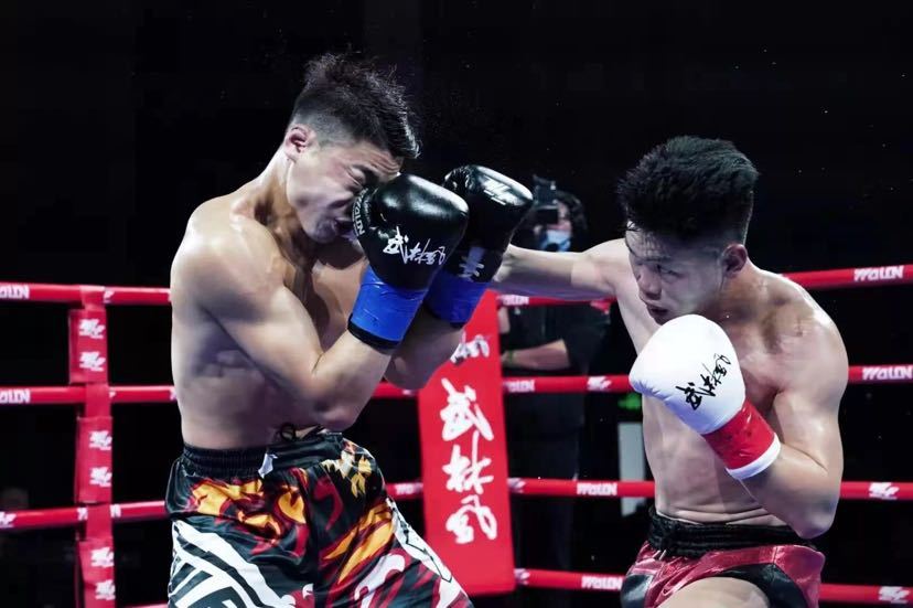 顺利不顺利,金鹰复仇成功!|武林风_新浪新闻