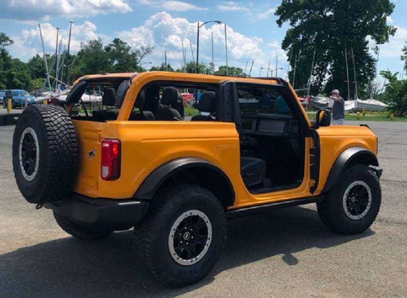 为越野而生 福特bronco双门版suv实拍图曝光 有望今年亮相-新浪汽车