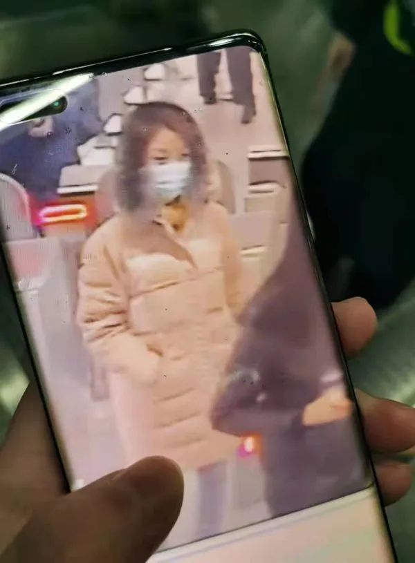 好消息！在上海地铁失联的母亲找到了！感谢每一位热心人休闲区蓝鸢梦想 - Www.slyday.coM