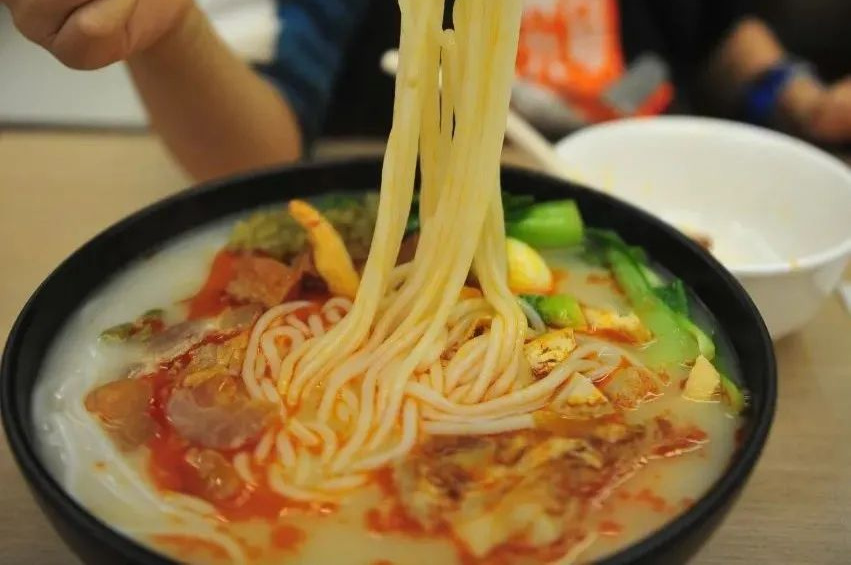 在咱济南，就应该这样贴秋膘！休闲区蓝鸢梦想 - Www.slyday.coM