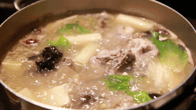 晚上11点后睡觉的人，要警惕这1件事，尤其是秋天！休闲区蓝鸢梦想 - Www.slyday.coM