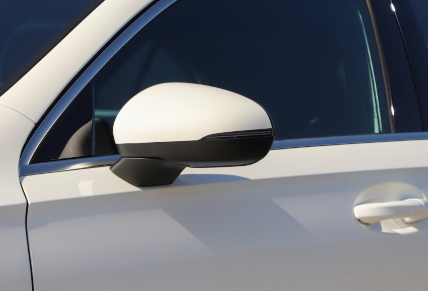 部分标配变选装，卖不动的进口奔驰A级持续“摆烂”？休闲区蓝鸢梦想 - Www.slyday.coM