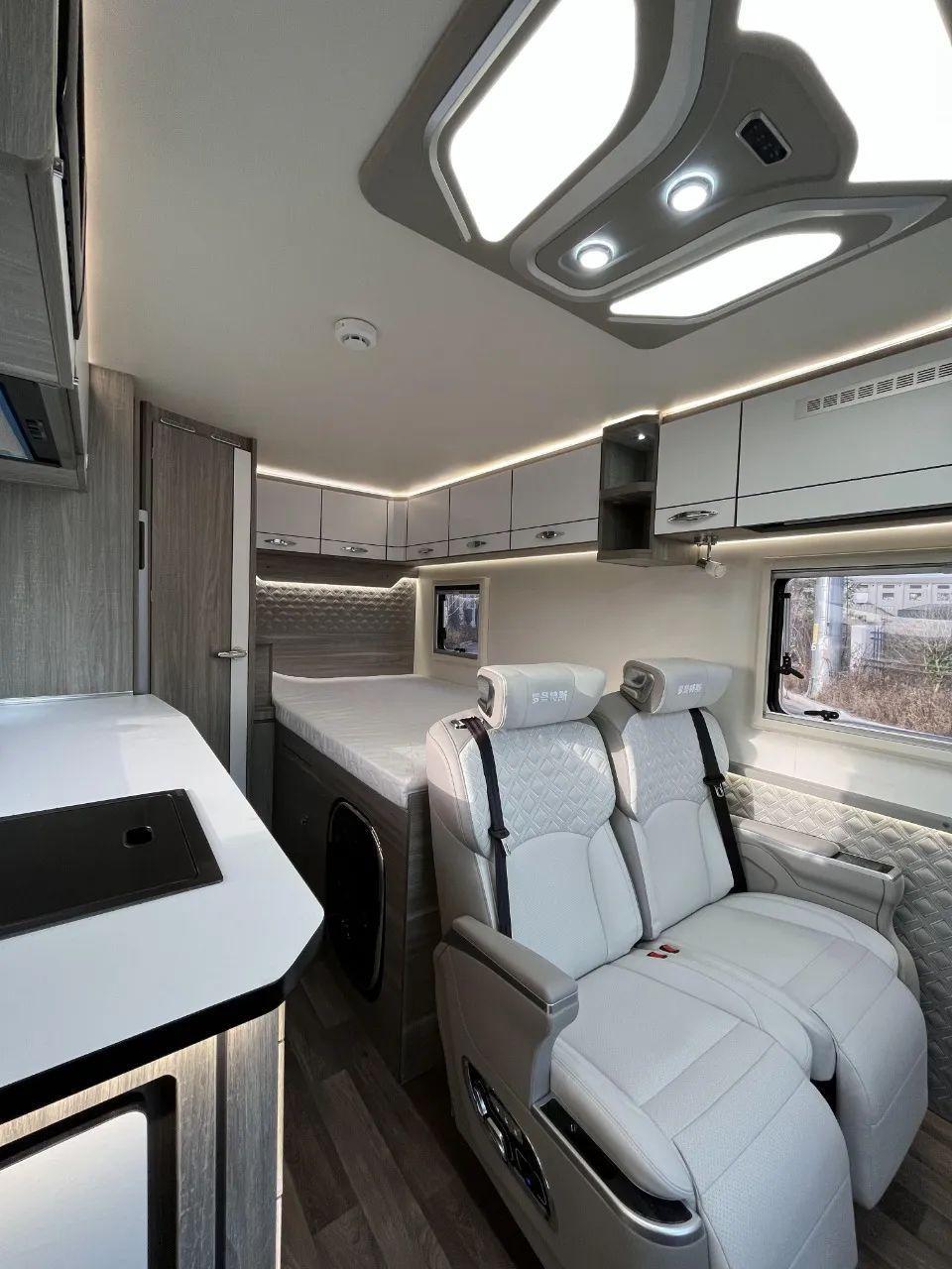 罗曼特斯t2max配备航空座椅超高道路适应性轻奢旅居空间