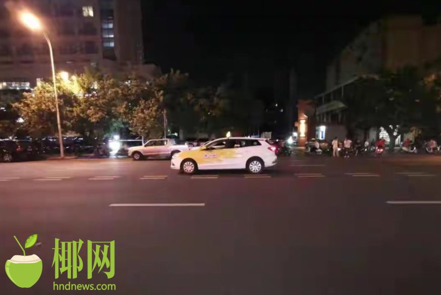 事发海口！出租车与摩托车相撞造成一人死亡 交警认定...休闲区蓝鸢梦想 - Www.slyday.coM