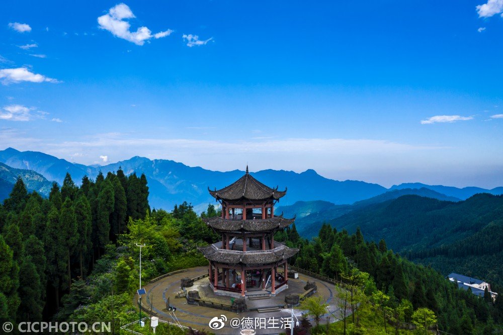 什邡钟鼎寺晨曦美如画__财经头条