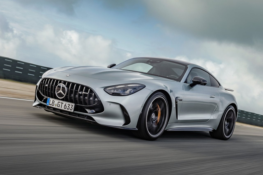 把911按在地上摩擦全新一代梅赛德斯amggt官图发布