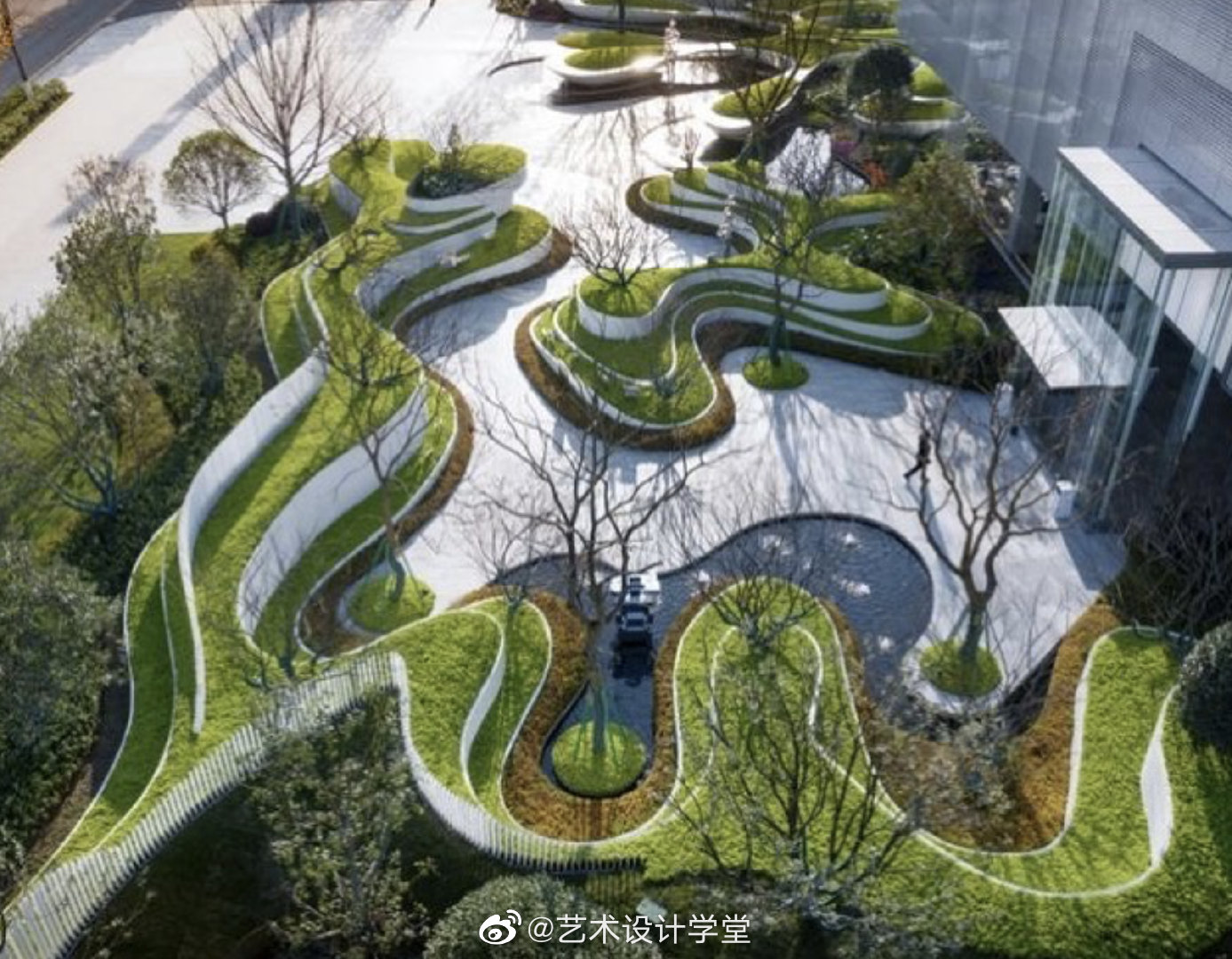 景观设计中设计师对于曲线的运用