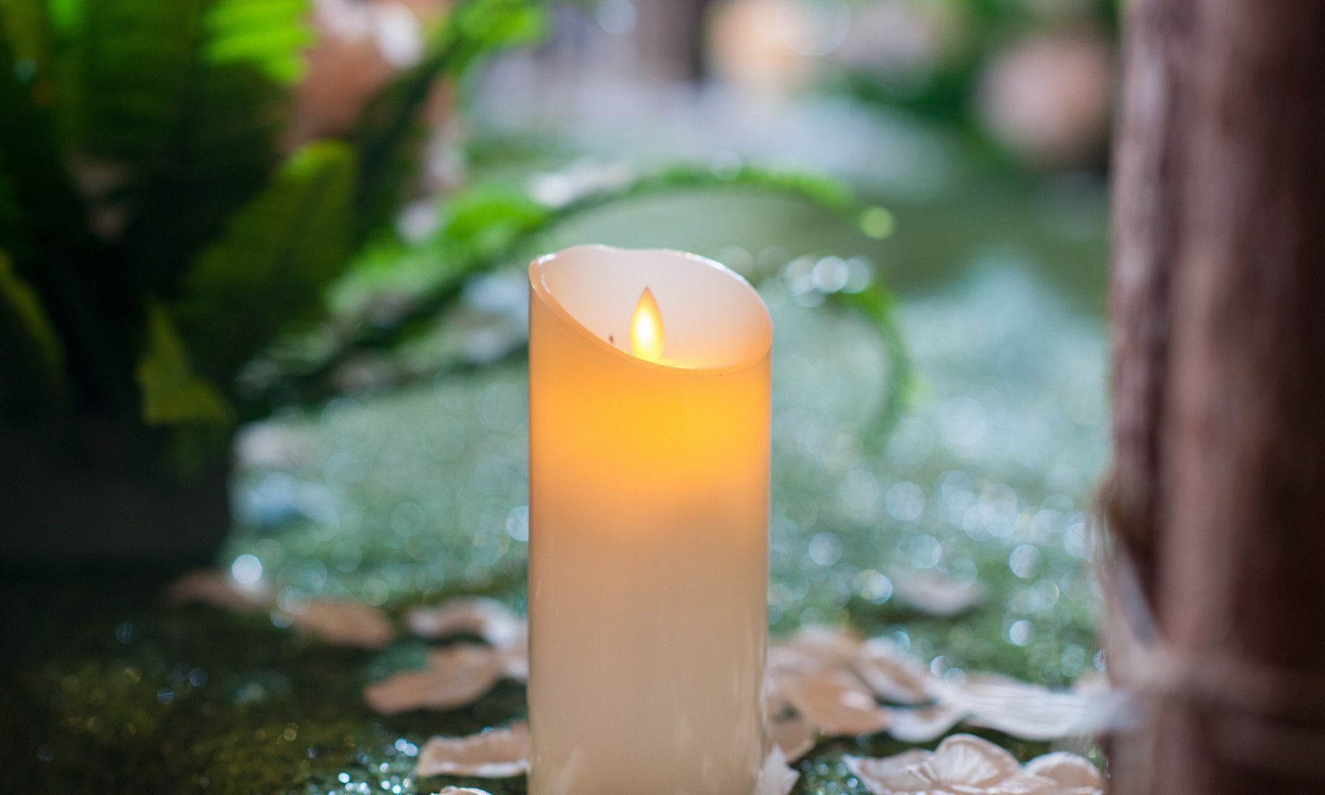 “不就是没让你上大学，供弟弟读书吗？现在居然不管我们，不孝”休闲区蓝鸢梦想 - Www.slyday.coM