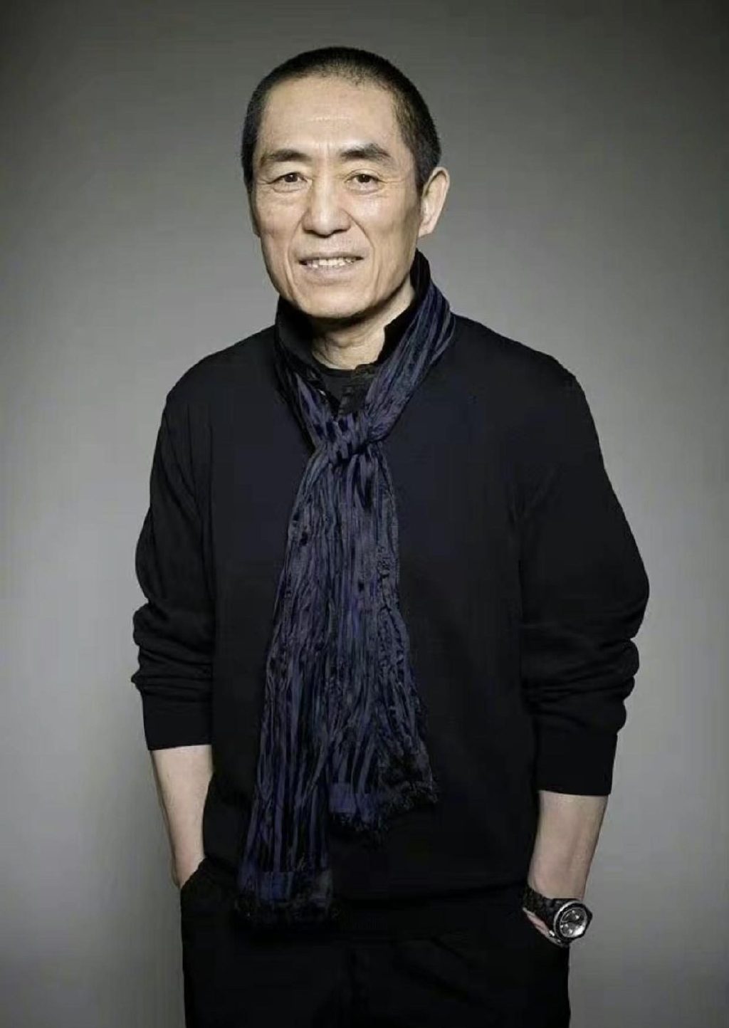 72岁张艺谋现身开学典礼!笑容满脸精神好,被聘为北影特聘教授|张艺谋|