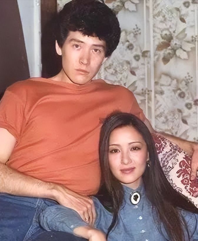 40年后,再看叶倩文和费翔,才明白也许分手才是他们最好的选择休闲区蓝鸢梦想 - Www.slyday.coM 40年后,再看叶倩文和费翔,才明白也许分手才是他们最好的选择休闲区蓝鸢梦想 - Www.slyday.coM