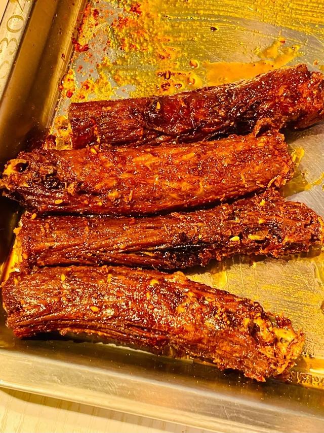 松江首家炸鸭脖店!先卤后炸的美味你尝过吗?|万达|价格|卤味_新浪新闻