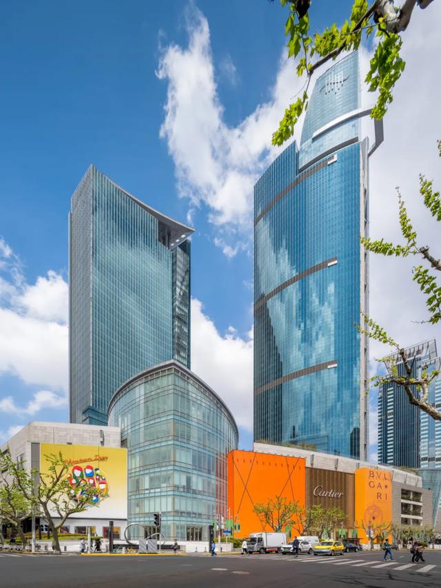 解决“旧老小难”问题、精细化管理、持续打造高端商务……静安未来将继续卓越发展休闲区蓝鸢梦想 - Www.slyday.coM 解决“旧老小难”问题、精细化管理、持续打造高端商务……静安未来将继续卓越发展休闲区蓝鸢梦想 - Www.slyday.coM