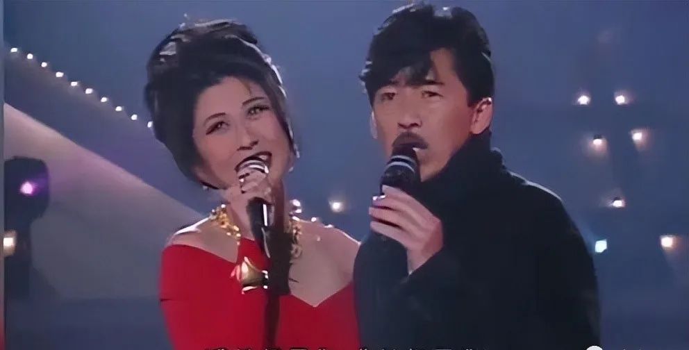 40年后,再看叶倩文和费翔,才明白也许分手才是他们最好的选择休闲区蓝鸢梦想 - Www.slyday.coM 40年后,再看叶倩文和费翔,才明白也许分手才是他们最好的选择休闲区蓝鸢梦想 - Www.slyday.coM