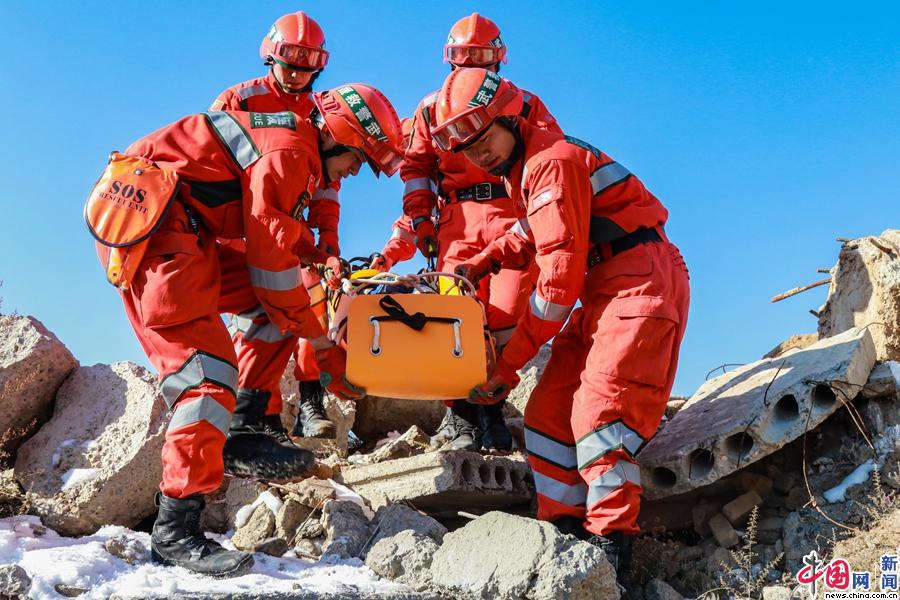 直击武警青海总队机动第一支队工兵"生死"救援演练|罗元凯|救援|官兵