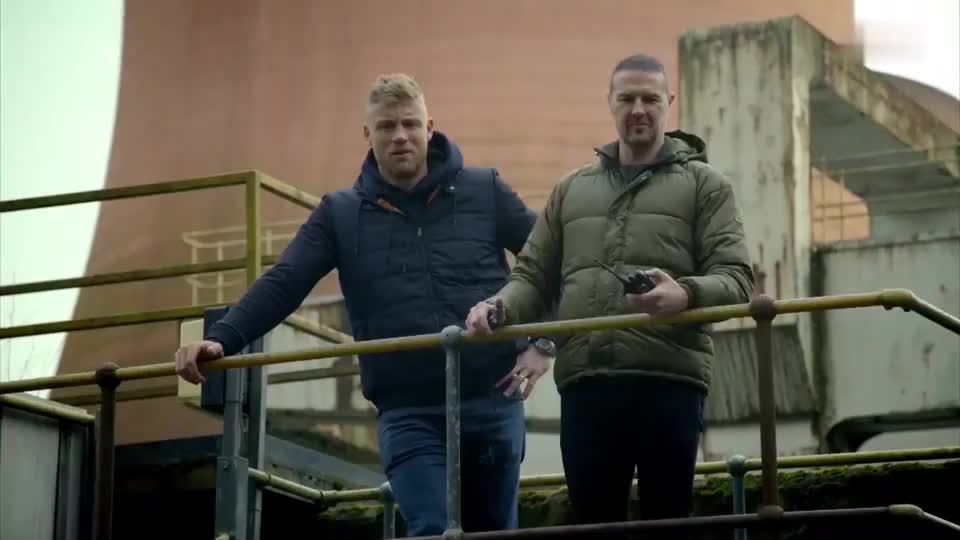 topgear猴子哥电动车工厂漂移甩尾打滑险翻车