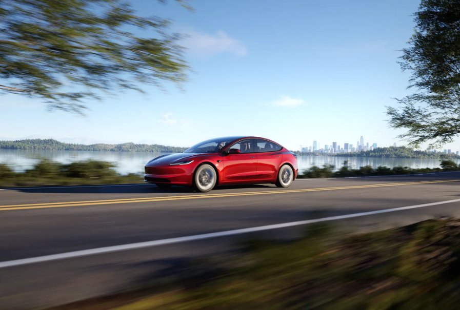 特斯拉Model 3全系涨价3600块钱!后驱版续航增加28公里,值不值?-新浪汽车
