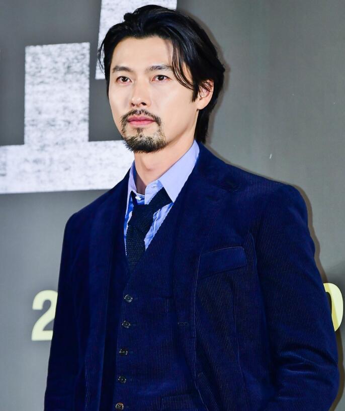 玄彬升级当爸后首度亮相,蓄胡造型谈儿子:会努力做一个很棒的爸爸|黄政民|玄彬|孙艺珍_新浪新闻