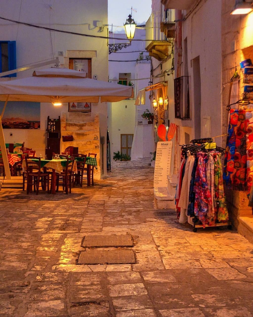 意大利的夜晚充满着温柔而浪漫的气息