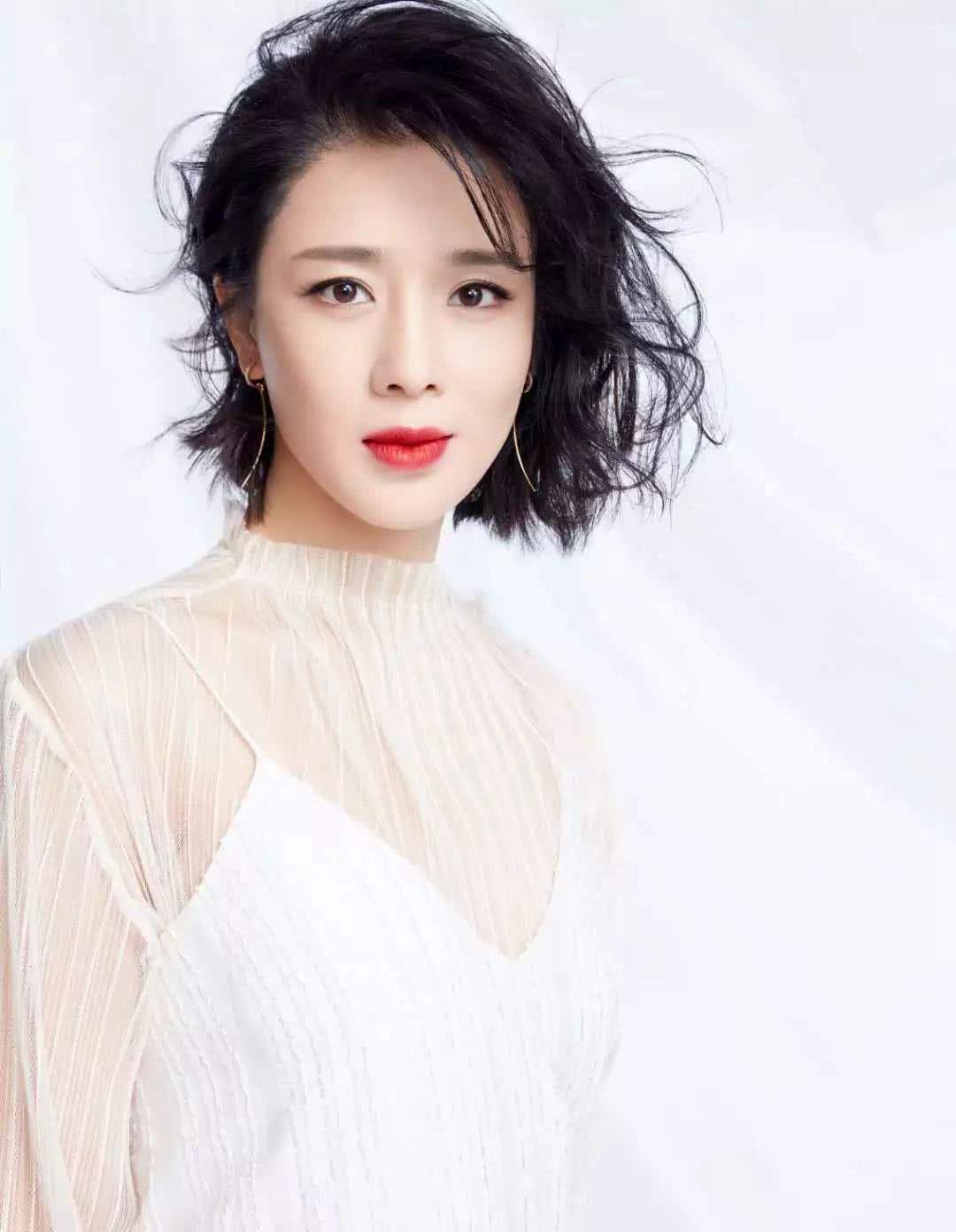 盘点来自贵州的女明星们歌手陈粒影后宁静个个美若天仙