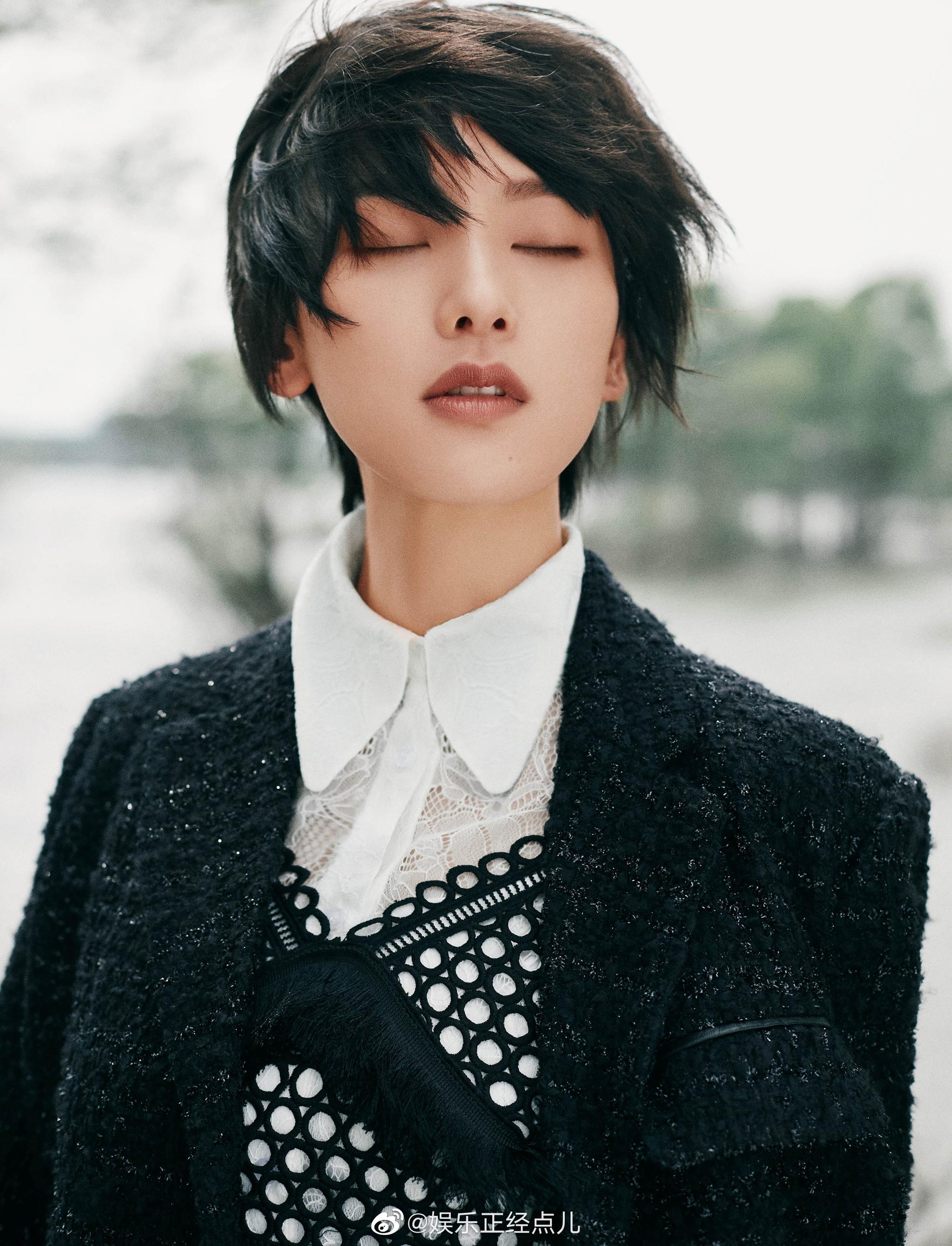 李晓峰微博晒出一组秋日时尚大片_高清图集_新浪网