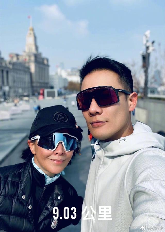 杨千嬅全家移居上海！9岁儿子入读顶级学校，传学费近28万一年休闲区蓝鸢梦想 - Www.slyday.coM