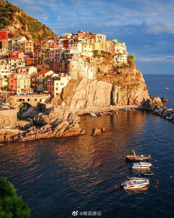 意大利沿海小镇马纳罗拉