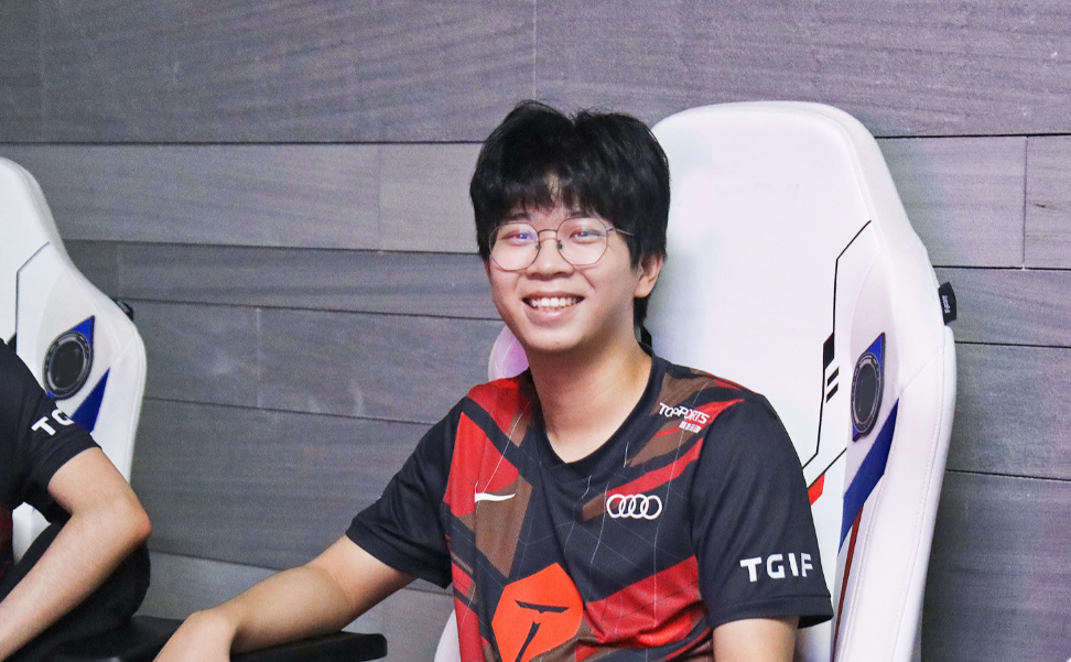 离谱!外媒评选S12最强选手Top20,RNG无一人上榜休闲区蓝鸢梦想 - Www.slyday.coM 离谱!外媒评选S12最强选手Top20,RNG无一人上榜休闲区蓝鸢梦想 - Www.slyday.coM