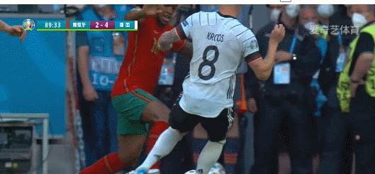 欧洲杯笔记day9:c罗的出色难掩葡萄牙布阵缺陷,德国赢在了中场