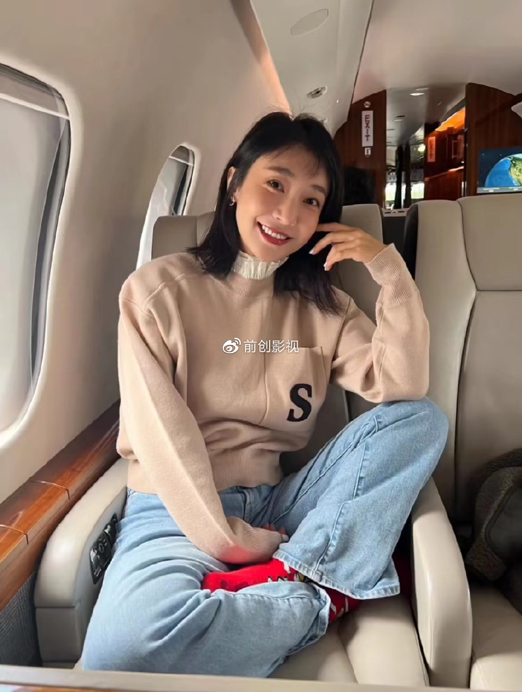 35岁内地女星定居美国!人美声甜颜值能打,坐私人飞机住超大豪宅休闲区蓝鸢梦想 - Www.slyday.coM 35岁内地女星定居美国!人美声甜颜值能打,坐私人飞机住超大豪宅休闲区蓝鸢梦想 - Www.slyday.coM