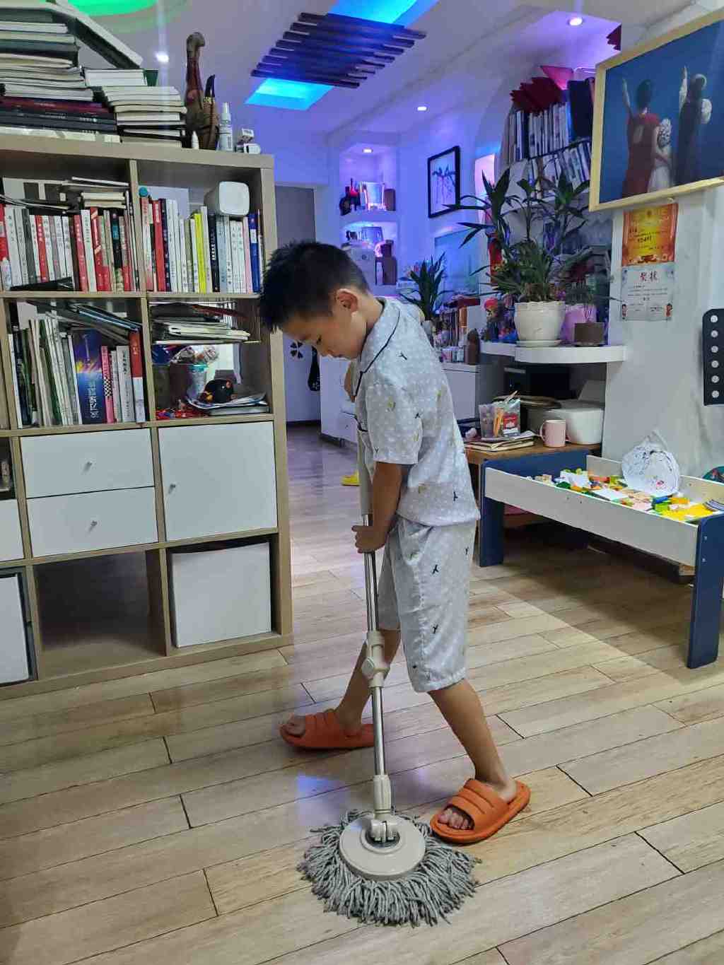 我的居家隔离日记丨钢铁小直男,一句话击中我心休闲区蓝鸢梦想 - Www.slyday.coM 我的居家隔离日记丨钢铁小直男,一句话击中我心休闲区蓝鸢梦想 - Www.slyday.coM