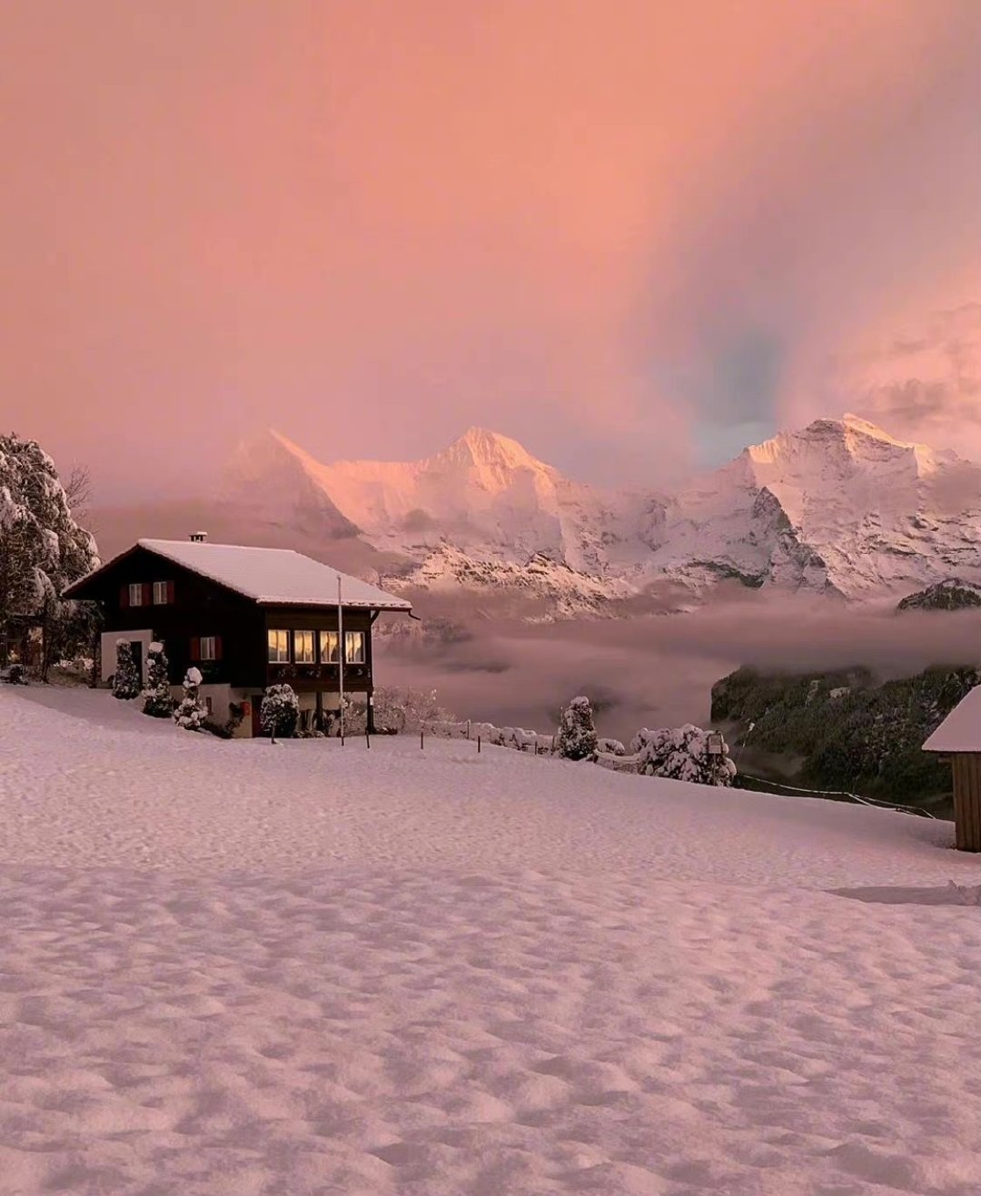 夕阳下的瑞士雪景insswissmountainview