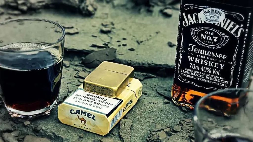 人到中年,为什么有的人容易生病,有的人却一直很健康?休闲区蓝鸢梦想 - Www.slyday.coM 人到中年,为什么有的人容易生病,有的人却一直很健康?休闲区蓝鸢梦想 - Www.slyday.coM