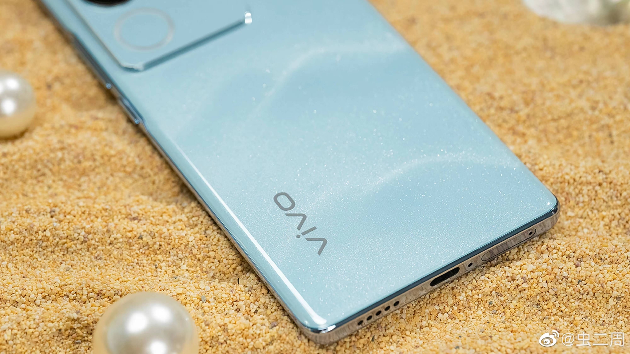 vivo s系列的审美是一直在线的,继"颜如玉"配色之后……_高清图集