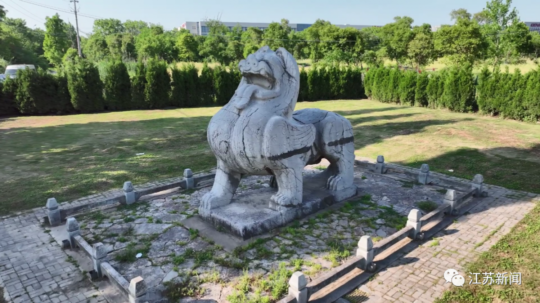 五千年前,怎么就有猪猪表情包?麒麟、天禄、辟邪三大神兽,你能分得清吗?|南京|神兽|石刻_新浪新闻