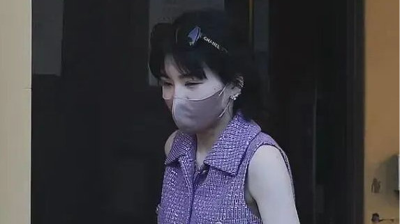 好狗血!澳洲杨兰兰,为啥可以三次拒绝出庭?|杨兰兰|澳洲|保释